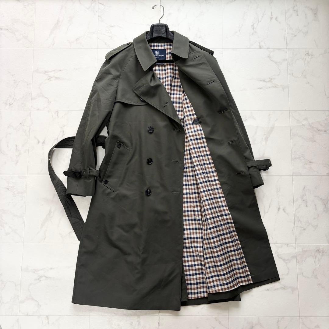 極美品 アクアスキュータム トレンチコート キングスゲート カーキ 40 XL