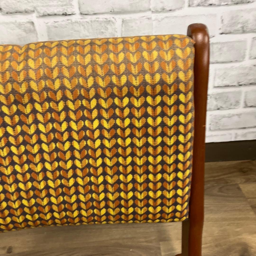 A-2 アンティーク レトロポップ 昭和レトロ 折り畳み座椅子 幾何学模様