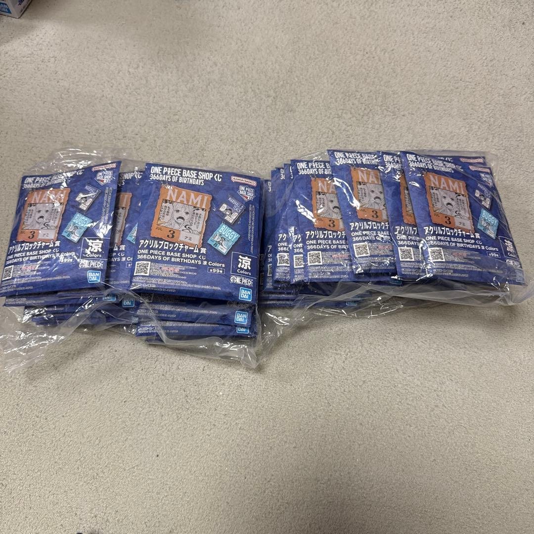 ONE PIECE base shop アクリルブロックチャーム