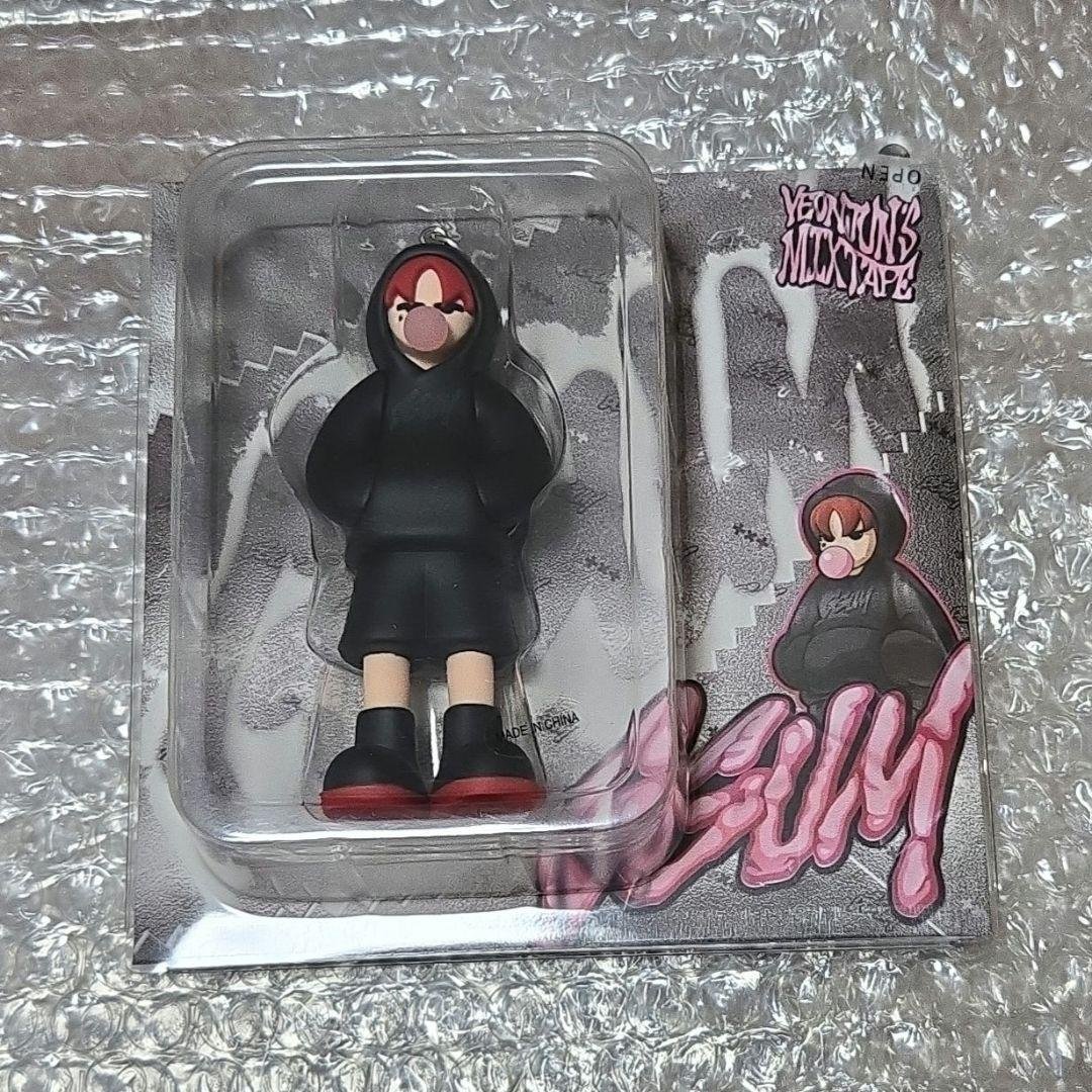 txt ヨンジュン　GGUM　CD フィギア、トレカ付　新品未開封品