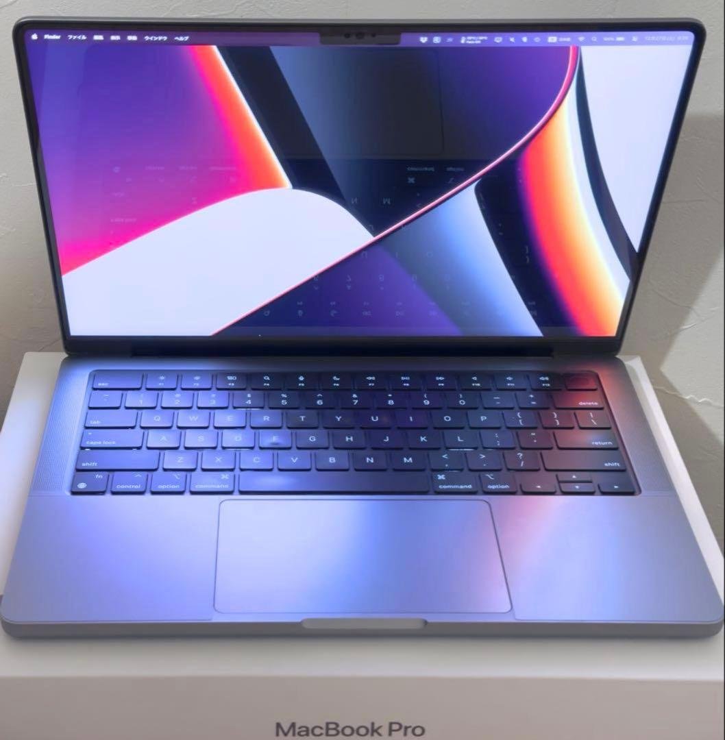 8TB 64GB MacBook Pro 14インチ USキーボード CTO