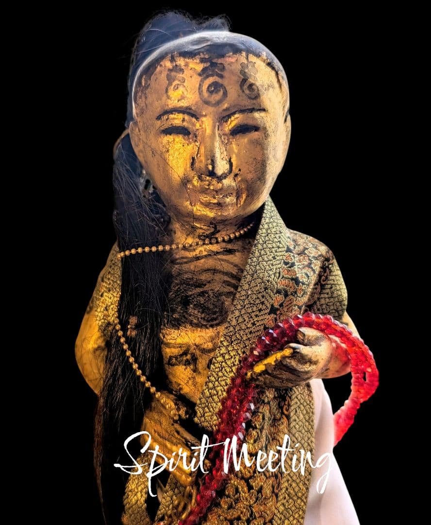 ミャンマー　ナッちゃん　ナット　精霊信仰　女性霊供養像　呪物