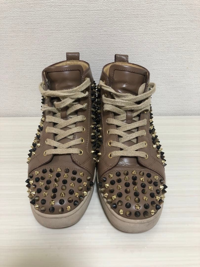 チ*カ様 CHRISTIAN LOUBOUTINスタッズ装飾ブラウンハイカットス