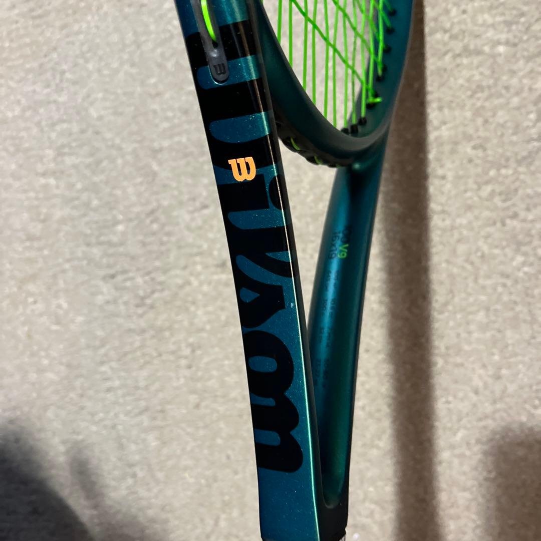 ウィルソンWilson ブレード100 V9 テニスラケット