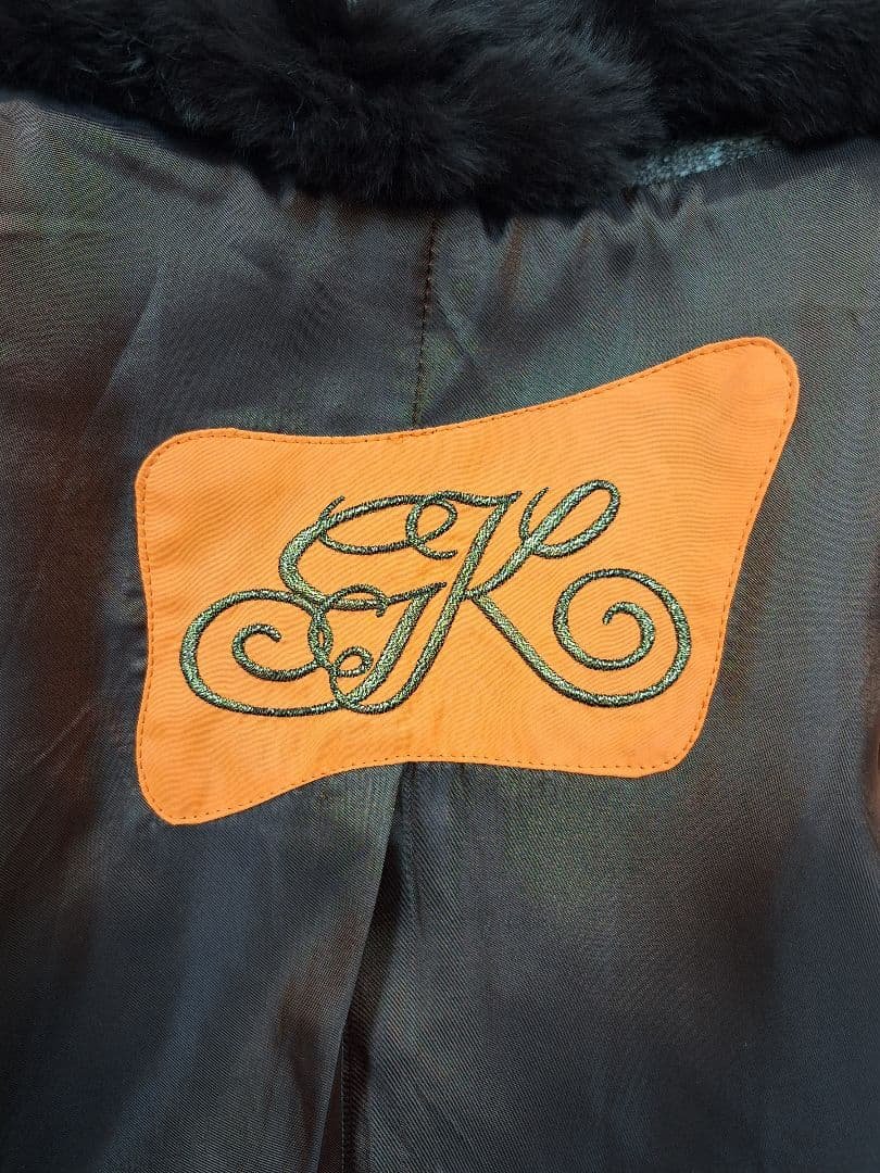 美品 伊太利屋　ラビットファー付きジャガード織り