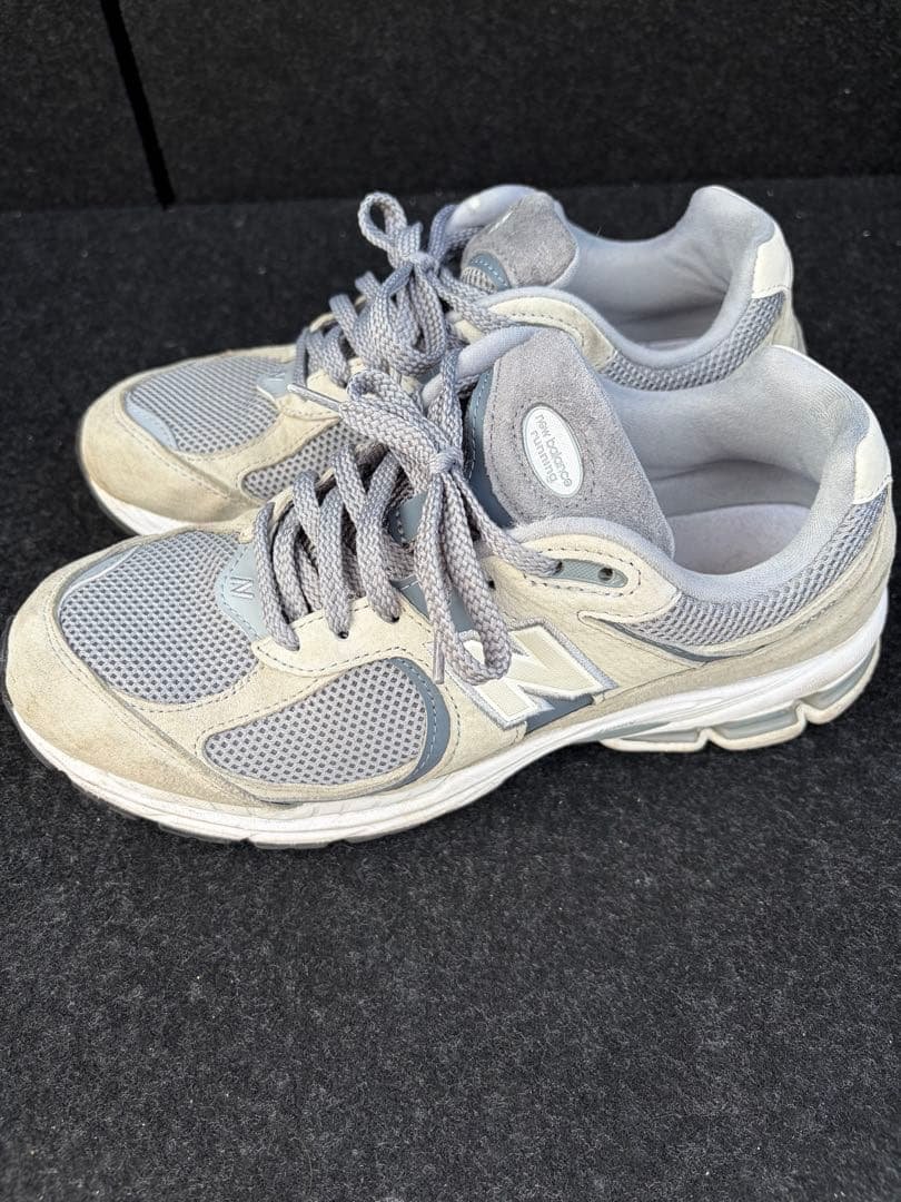 ニューバランス2002r 箱あり26.5cm