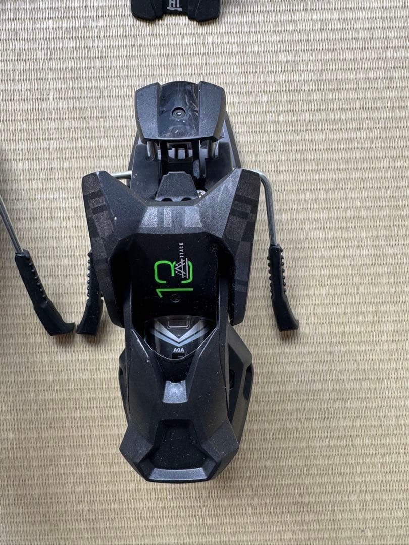 美品 TYROLIA ATTACK13 チロリア アタック 13