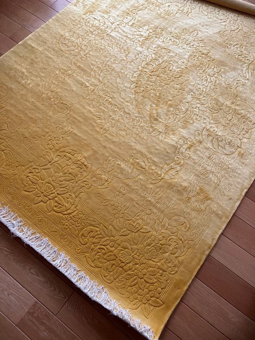 【段通】【絨毯】絹 花柄 未使用