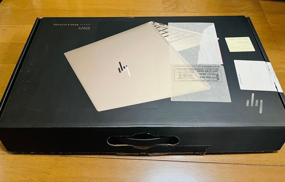 HP ENVY Intel Core i5 13インチノートPC