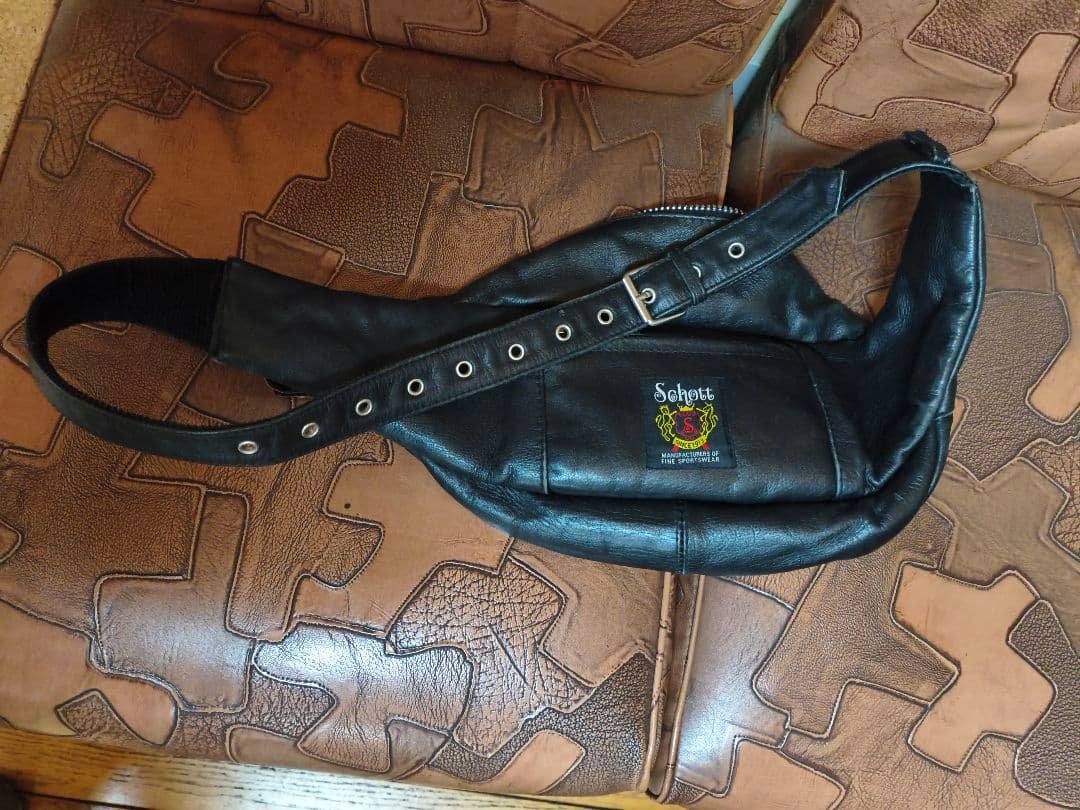 Schott ブラック ボディバッグ・ウエストポーチ