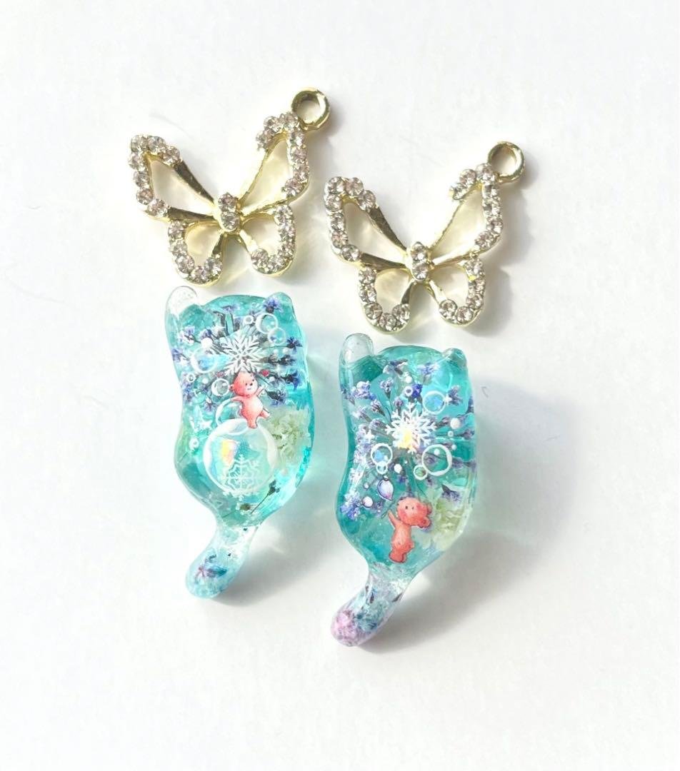 じゃれねこ『2月☆37 シャボン玉×エメラルドグリーン系』