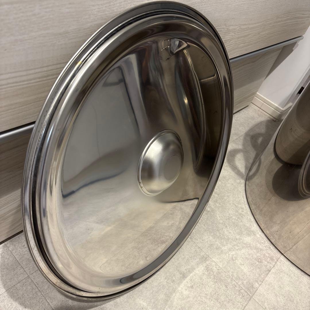 ほぼ未使用　業務用　寸胴鍋　蓋付き　70l ステンレス