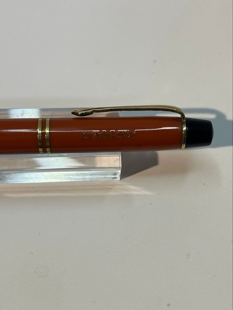 MONTBLANC　モンブラン　#33　コーラルレッド　デンマーク製　ペンシル