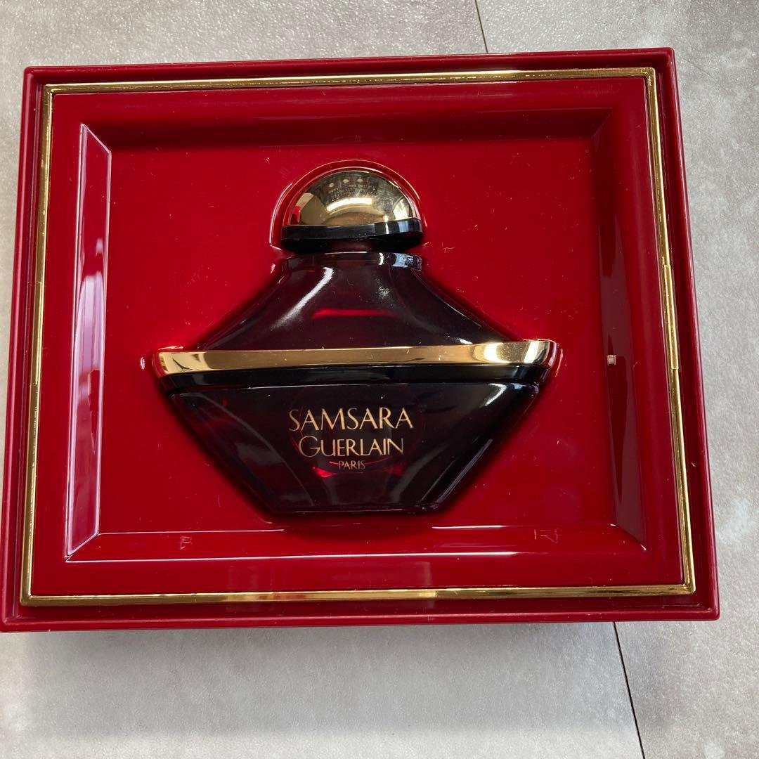 希少　Guerlain Samsara 15ml オリジナルケース付き