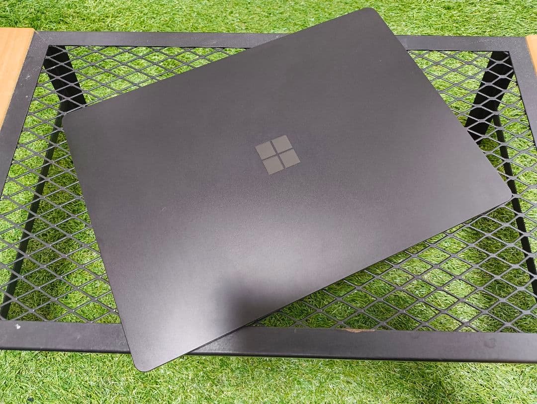 y*m様 Surface Laptop4 / i5第11世代 /メモリ8GB