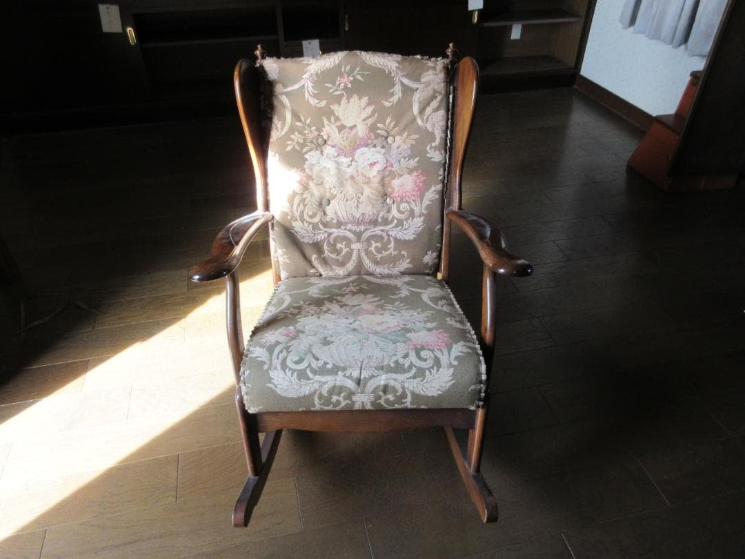 カリモク　木製ロッキングチェア